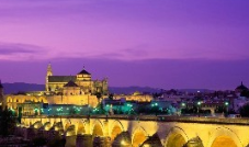 投資房產(chǎn)穩(wěn)賺不賠，股東成功購(gòu)置西班牙房產(chǎn)