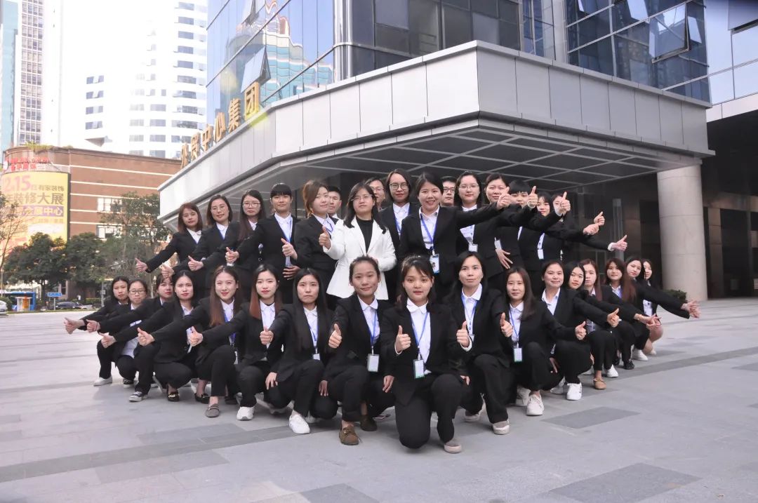 馬來西亞華僑銀行高層到訪卓信企業(yè)，帶來開戶新資訊!